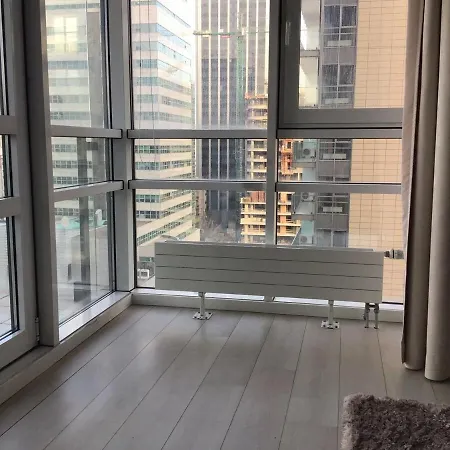 Quest On Grzybowska ワルシャワ