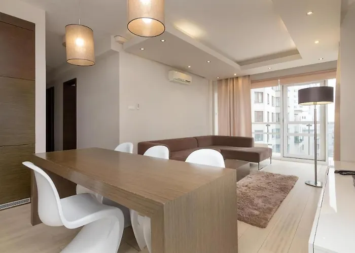 Apartment Quest On Grzybowska Warsaw