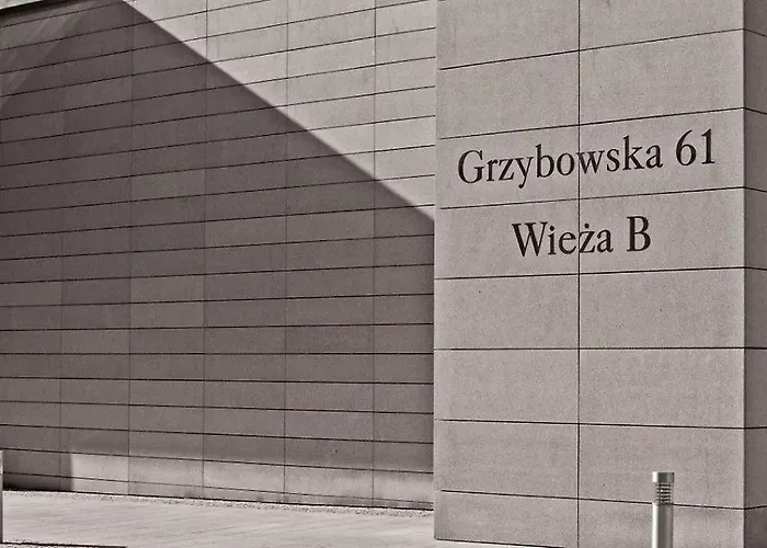 Quest On Grzybowska * Warsaw