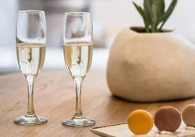 Quest On Grzybowska * Warsaw